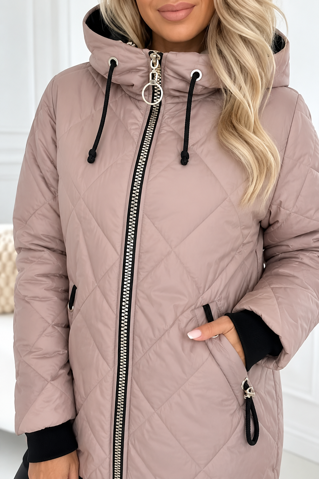 Rolande™ | Lightweight Warmth Without the Bulk