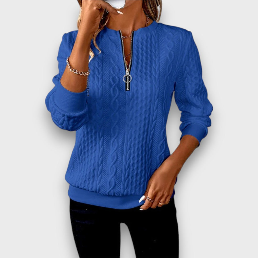 Solena – Zippered Pullover in Twisted Knit