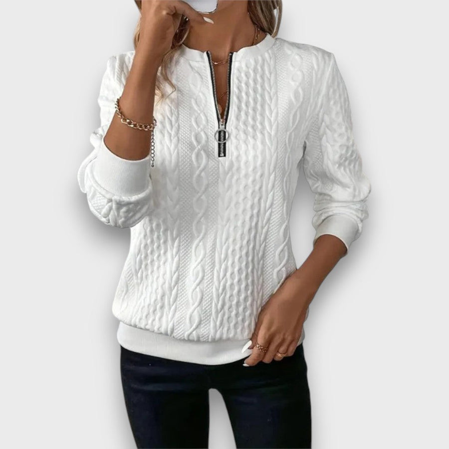 Solena – Zippered Pullover in Twisted Knit