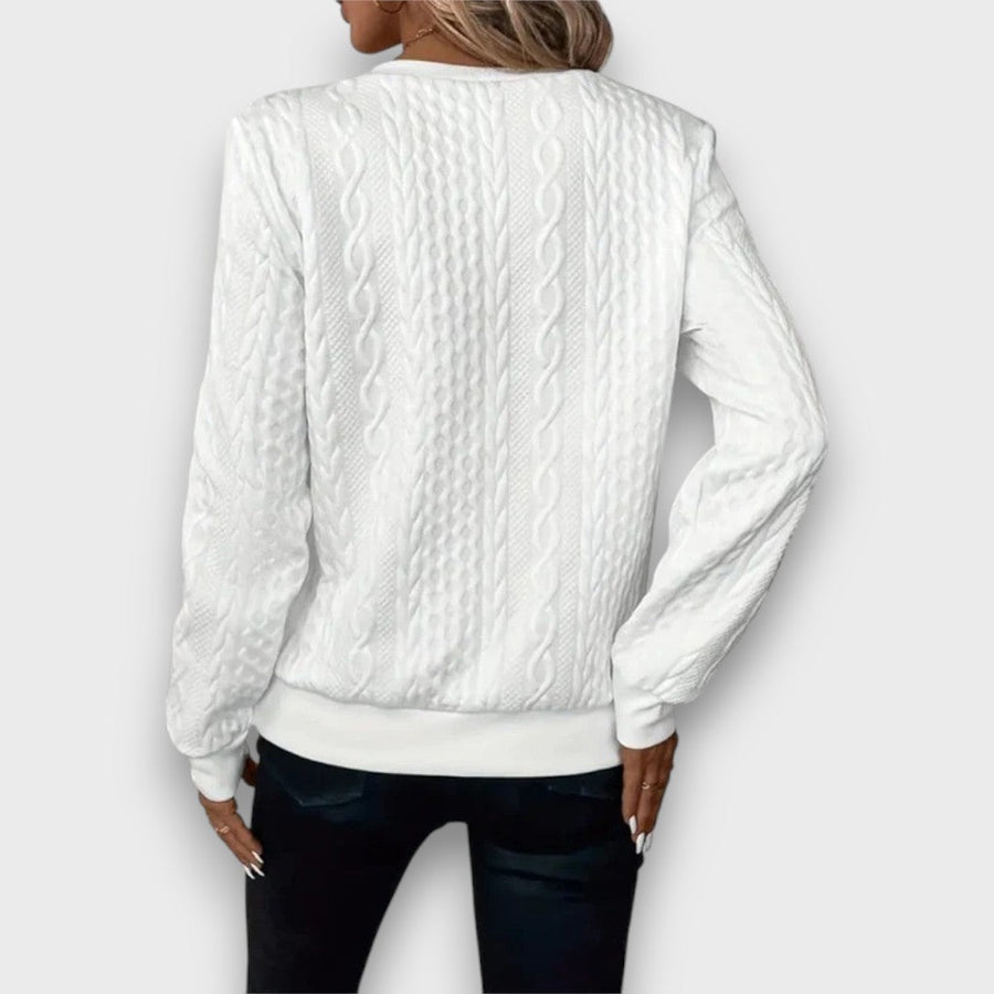 Solena – Zippered Pullover in Twisted Knit