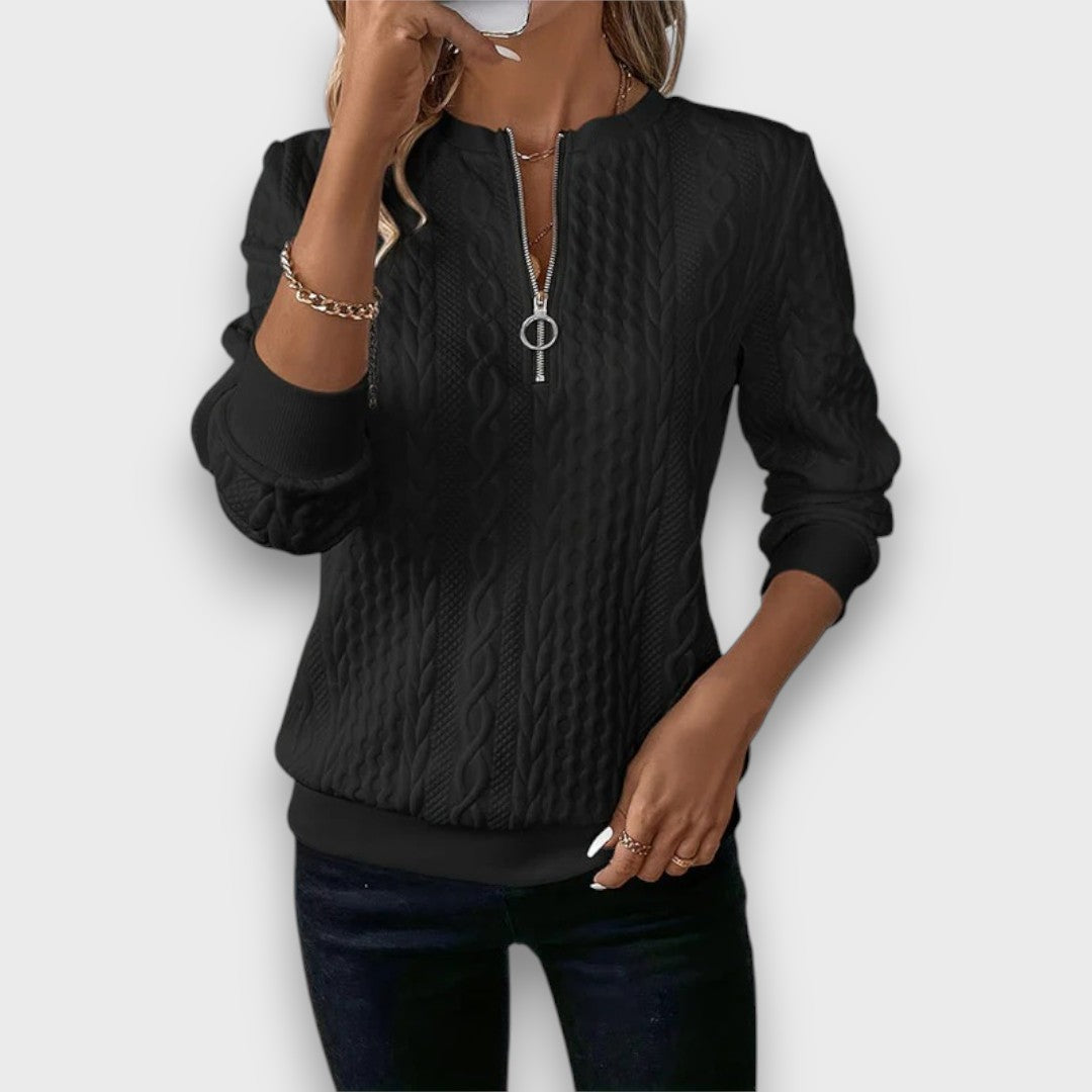 Solena – Zippered Pullover in Twisted Knit