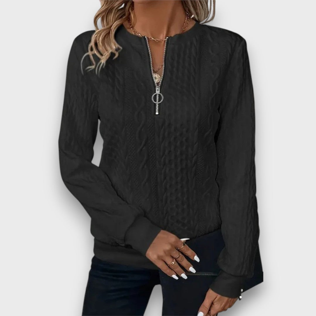 Solena – Zippered Pullover in Twisted Knit